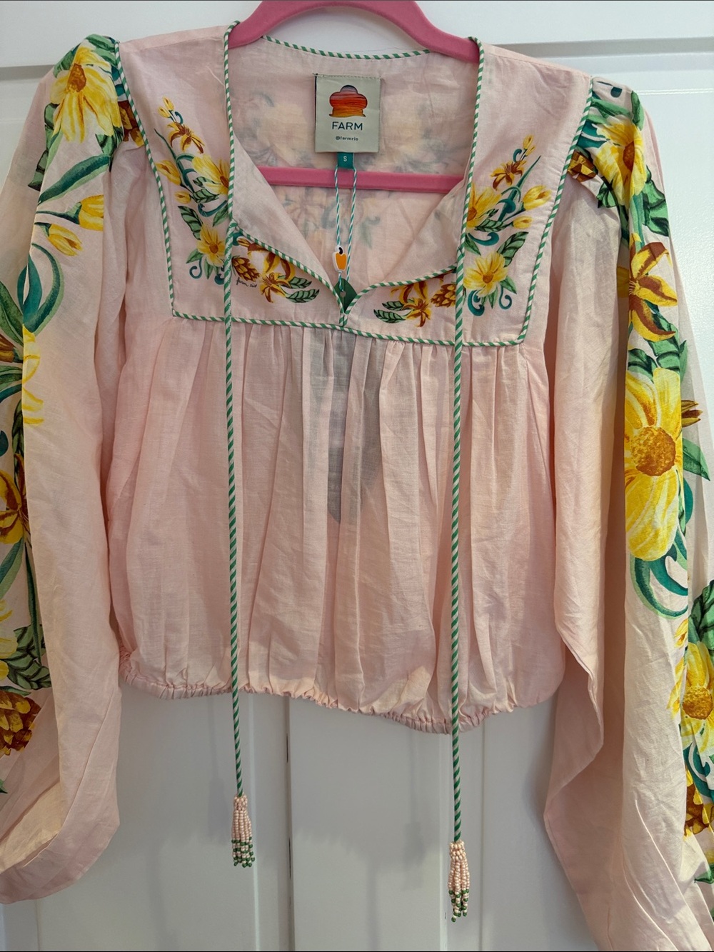 NWT FARM Rio Pink Floral Peasant Blouse - Picture 3 of 4